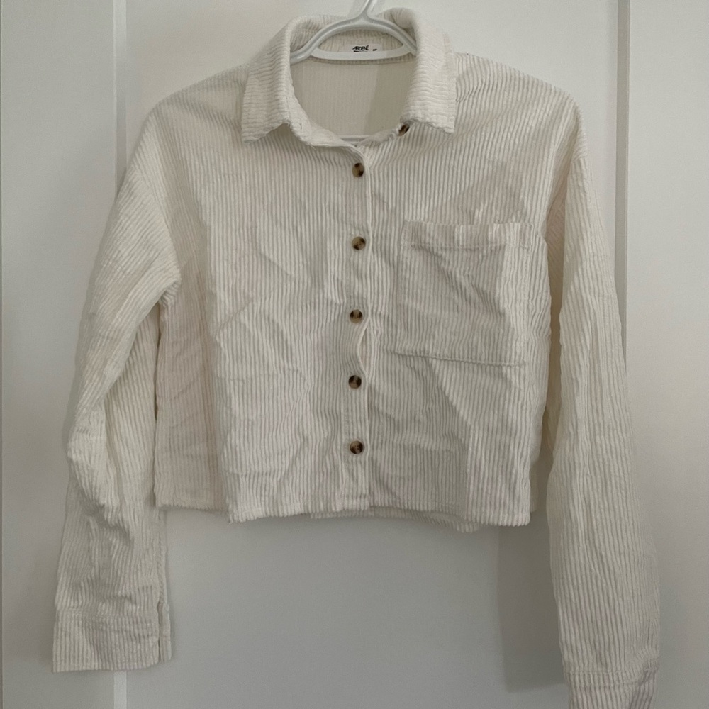 Womens cordoroy button up shirt. No visible flaws.